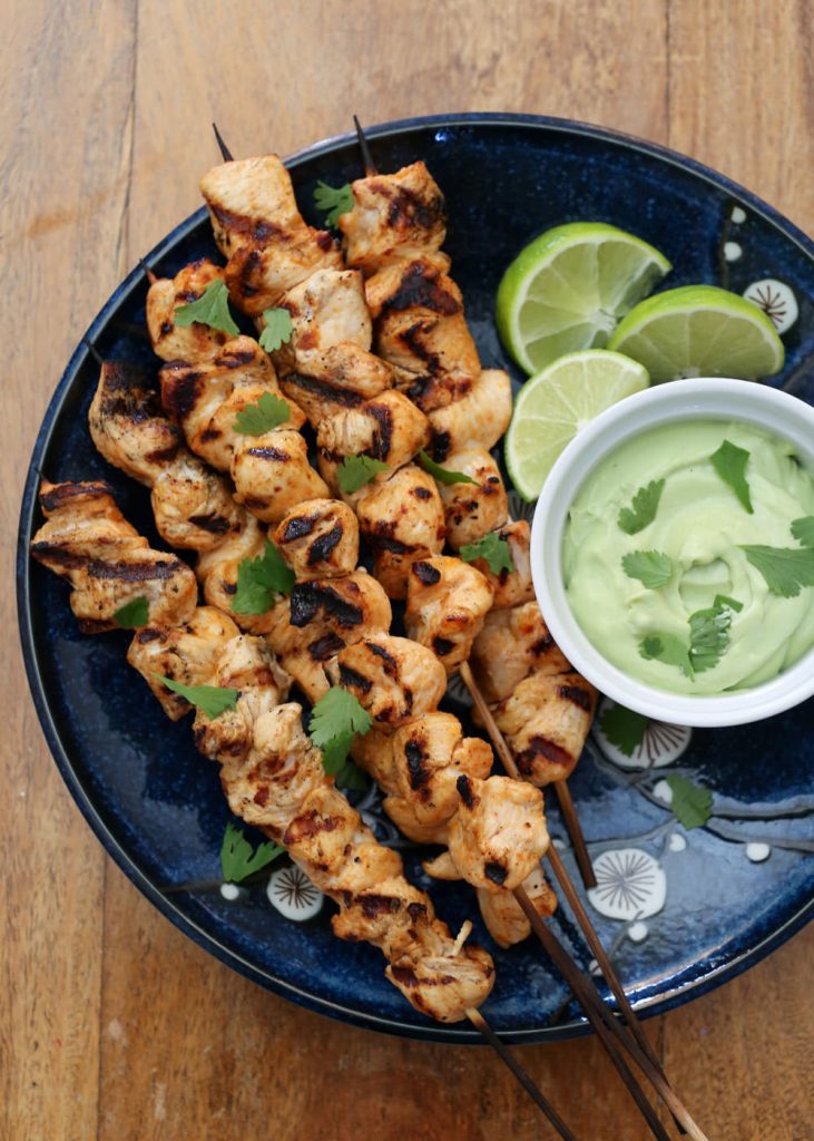 Chipotle Chicken Kebobs with Avocado Cream Sauce {Barefeet In The Kitchen}