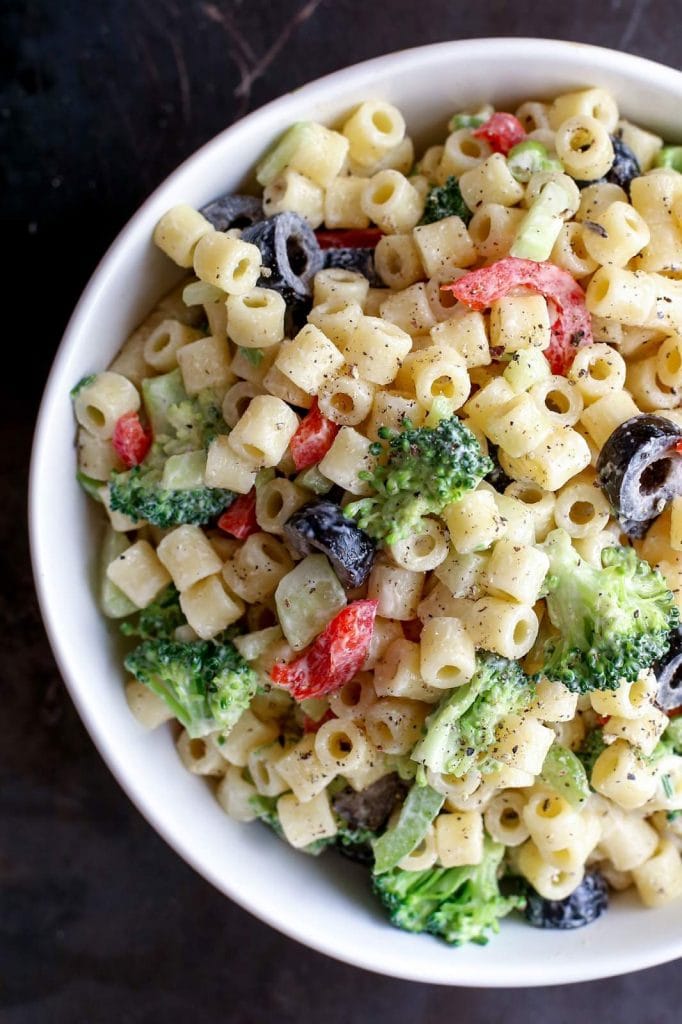 Creamy Summer Pasta Salad {Barefeet in the Kitchen}