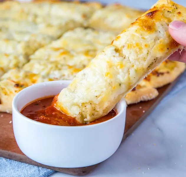 Pokey Sticks - Homemade cheese breadsticks that are the perfect addition to your next pizza night! 