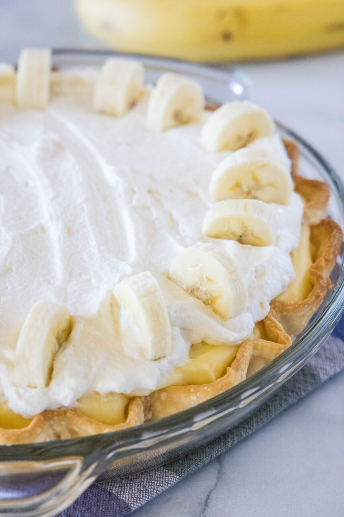 Close up view of a banana cream pie