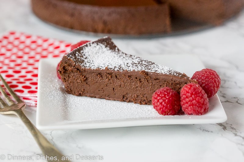 Flourless chocolate cake - slice with berries