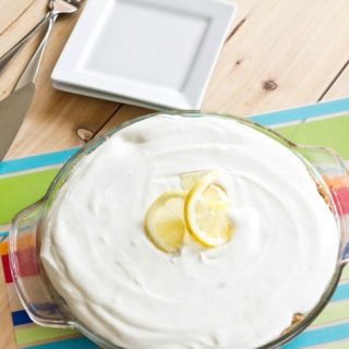 Lemonade pie - just 4 easy ingredients