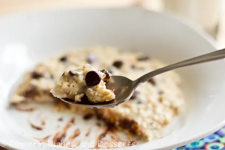 oatmeal breakfast cookie in a bowl