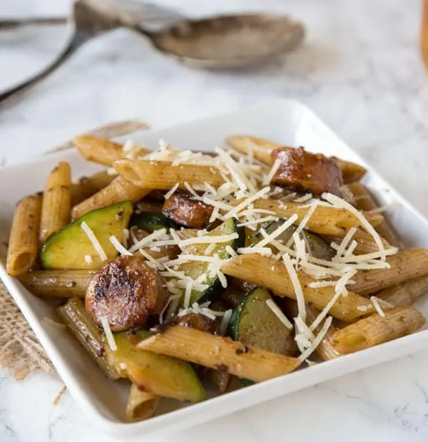 Balsamic Pasta with Chicken Sausage & Veggies - Pasta with sauteed veggies and chicken sausage tossed with a balsamic vinaigrette. Quick and easy weeknight meal, that is also good for you.