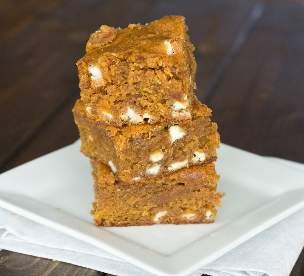 Pumpkin Biscoff Blodies {Dinners, Dishes, and Desserts}