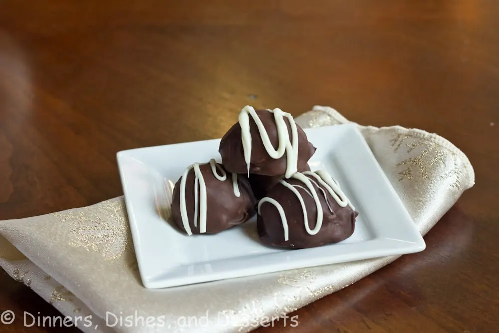 Gingerbread Biscoff Truffles are a great treat for the holidays