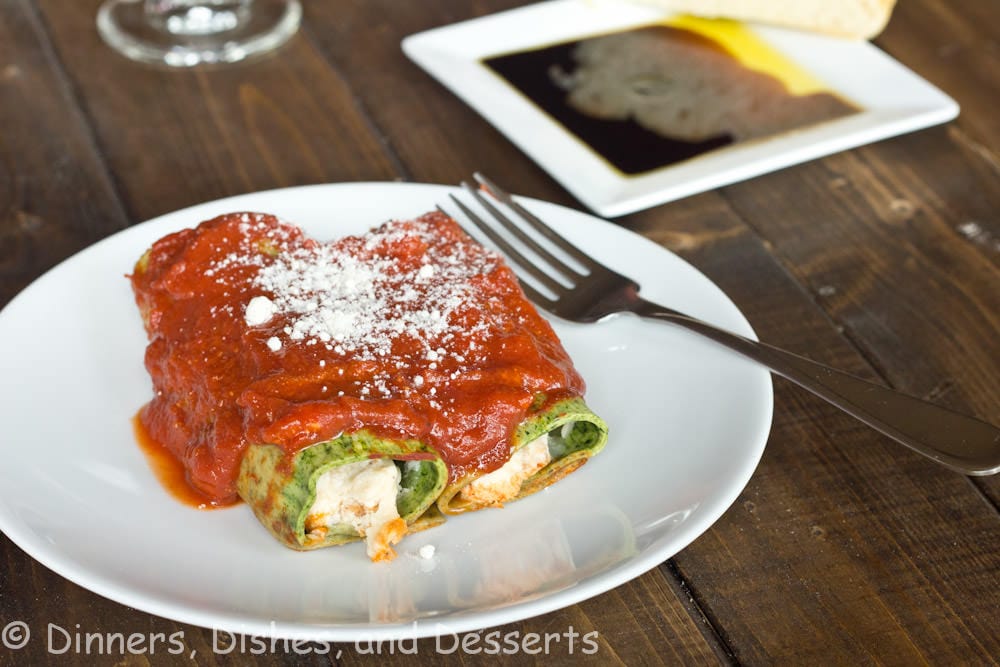 cannelloni with spinach pasta on a plate