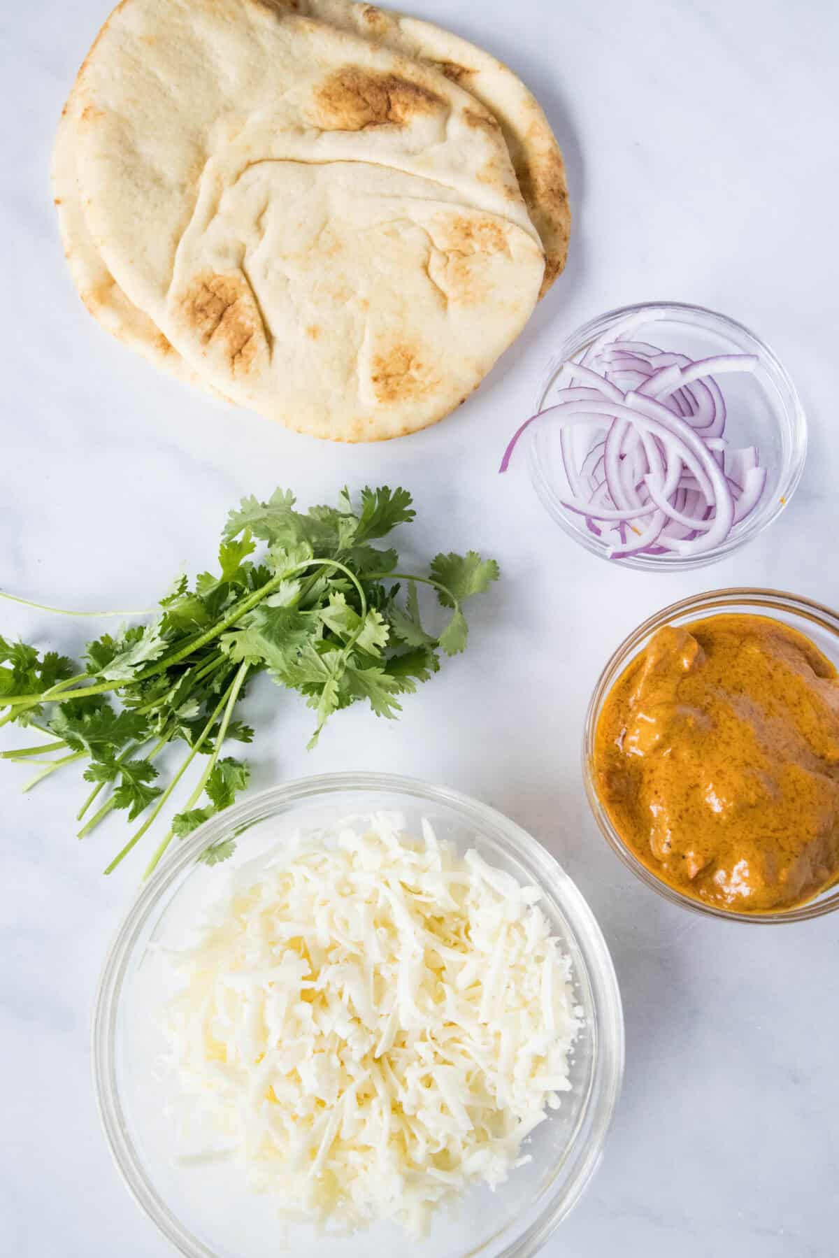 chicken tikka pizza ingredients
