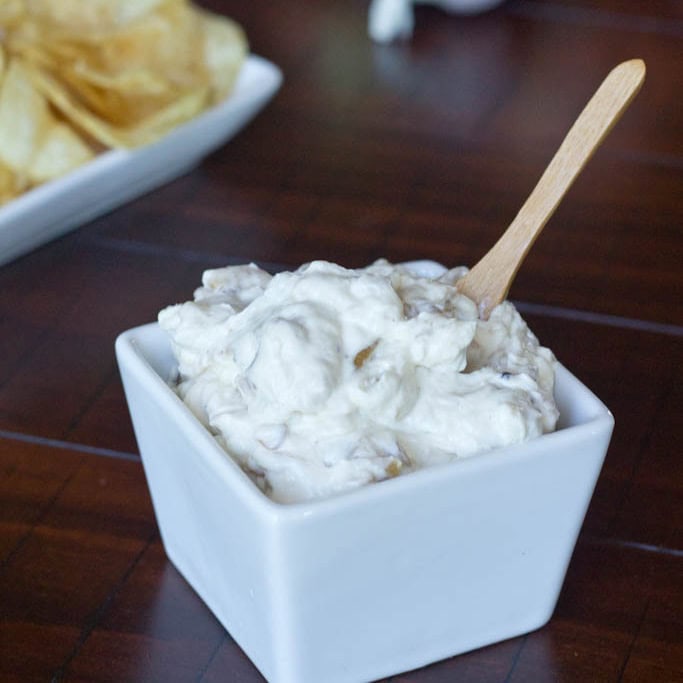 Roasted Garlic Caramelized Onion Dip