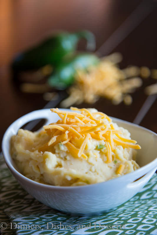 jalapeno cheddar mashed potatoes in a bowl