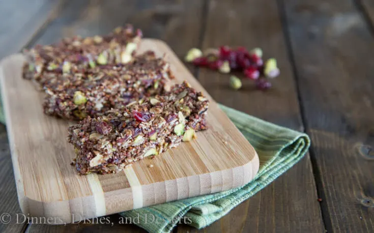 Homemade Energy Bars with Pistachios, Cranberries, Oats, Quinoa, and Almond Butter | Dinners, Dishes, and Desserts