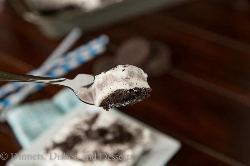 No Bake Oreo Cream Squares - layers of deliciousness!