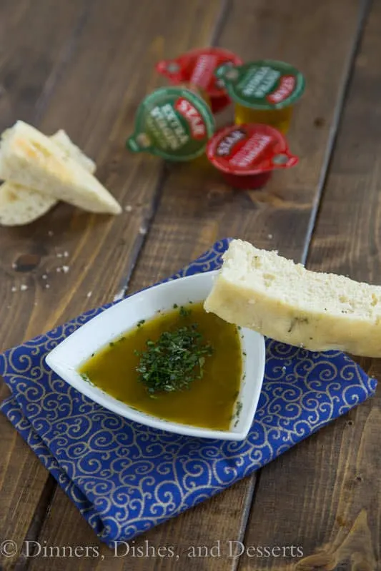 Italian Herb Dipping Sauce - quick and easy dipping sauce 