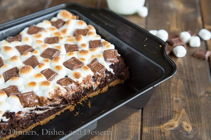 S'Mores Brownies {Dinners, Dishes, and Desserts}
