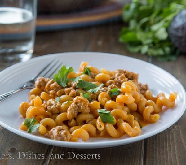 Enchilada Pasta Skillet {Dinners, Dishes, and Desserts}