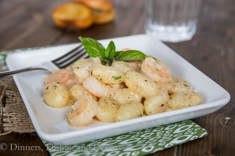 Gnocchi Shrimp Scampi {Dinners, Dishes, and Desserts}
