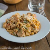 Creamy Sausage Spinach Pasta {Dinners, Dishes, and Desserts}
