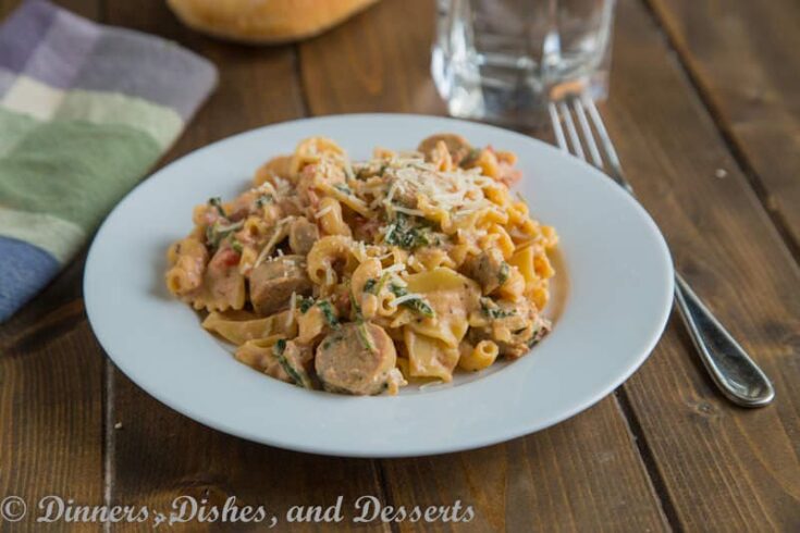 Creamy Sausage Spinach Pasta {Dinners, Dishes, and Desserts}