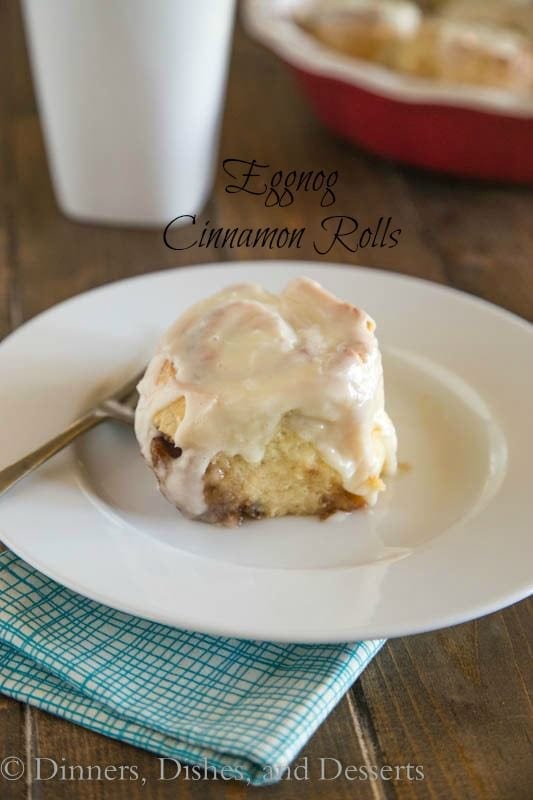 Eggnog Cinnamon Rolls - quick and easy cinnamon rolls that are perfect for the holidays. Eggnog are both in the dough and in the glaze!
