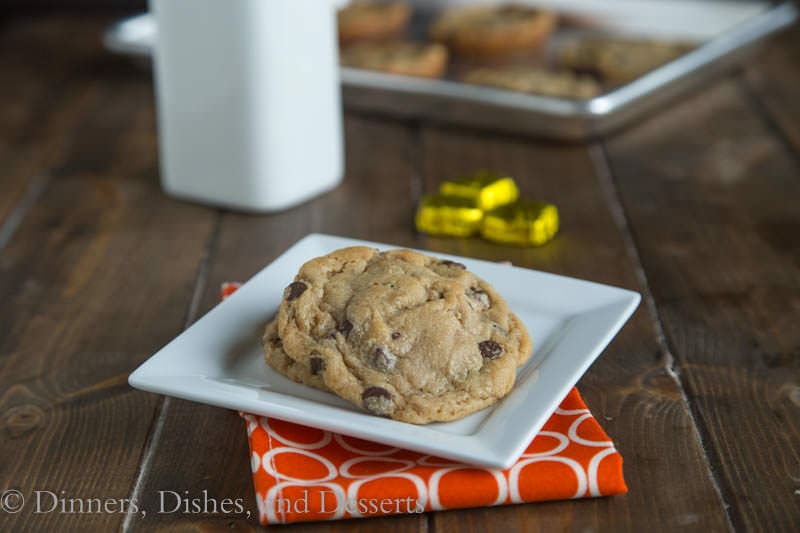 Caramel Stuffed Chocolate Chip Cookies {Dinners, Dishes, and Desserts}