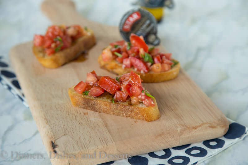 Easy Balsamic Bruschetta {Dinners, Dishes, and Desserts}