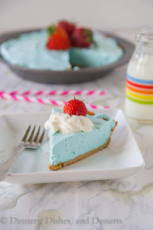No Bake Kool-Aid Pie - Creamy, cool, and delicious with only 3 ingredients! You can not get easier for a no bake pie this summer!