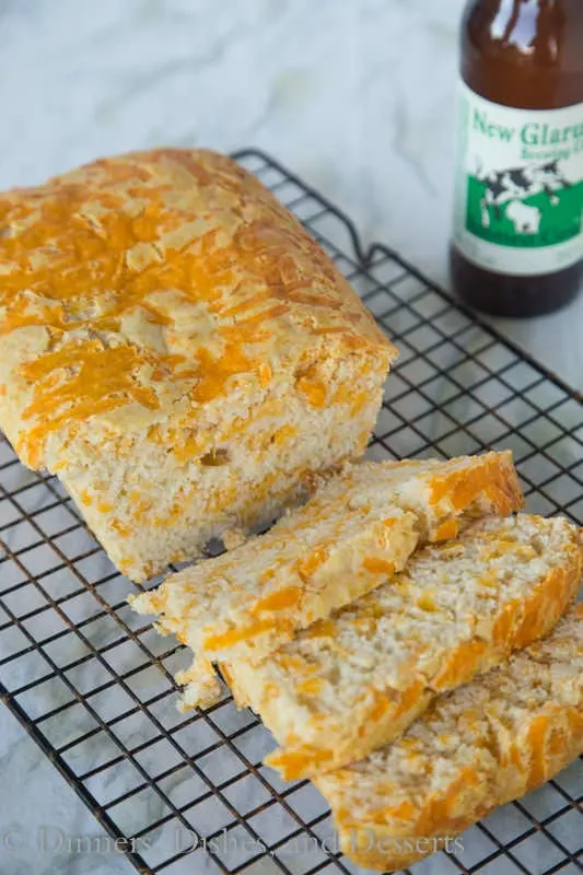 Easy Cheddar Beer Bread - Just 4 ingredients for this super easy beer bread! 