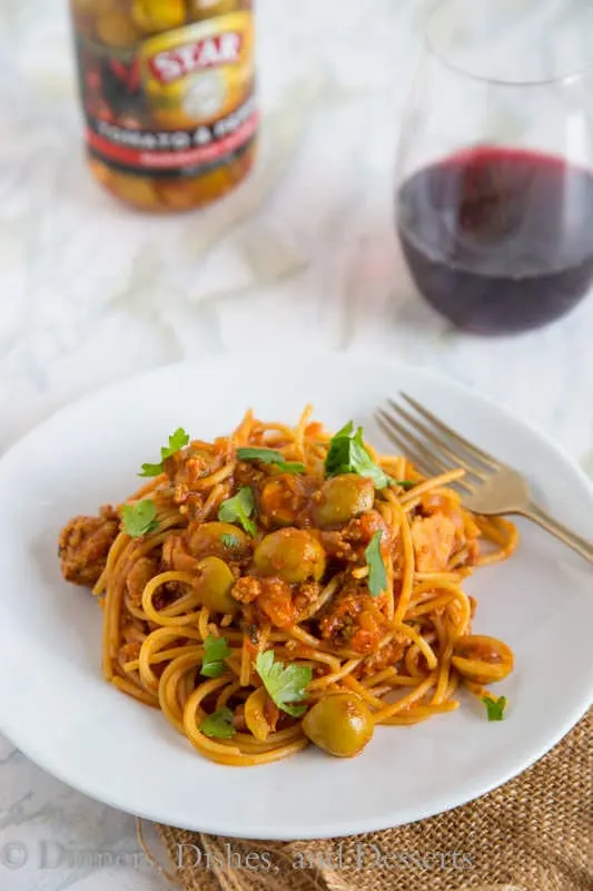 Spanish Spaghetti with Olives - a Spanish twist on your classic spaghetti with meat sauce! A quick and easy dinner the whole family will love!
