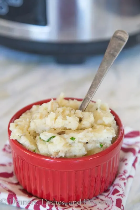 garlicky crock pot mashed potatoes in a bowl