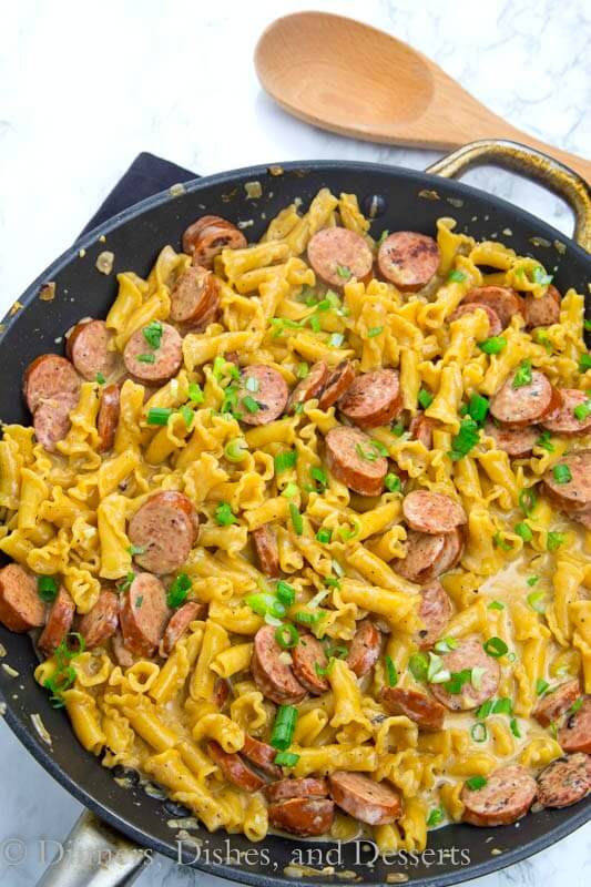 One Pot Cajun Pasta is a great way to spice up your weeknights! One pan, 25 minutes, and you have dinner on the table!