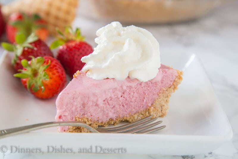 strawberry milkshake pie on a plate