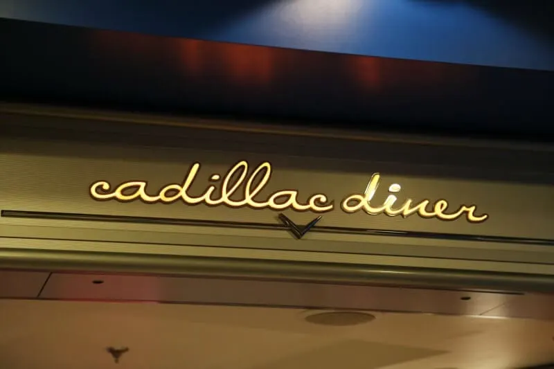 Dining Guide Pride of America - Cadillac Diner