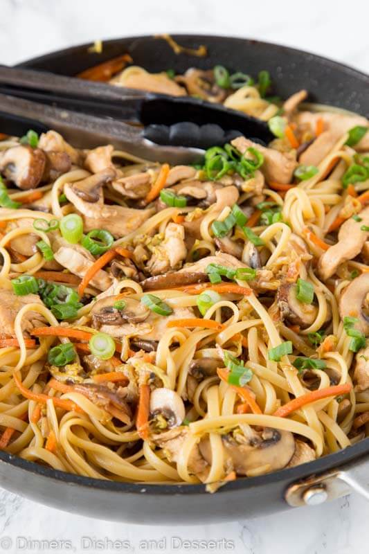 skillet with chicken lo mein 