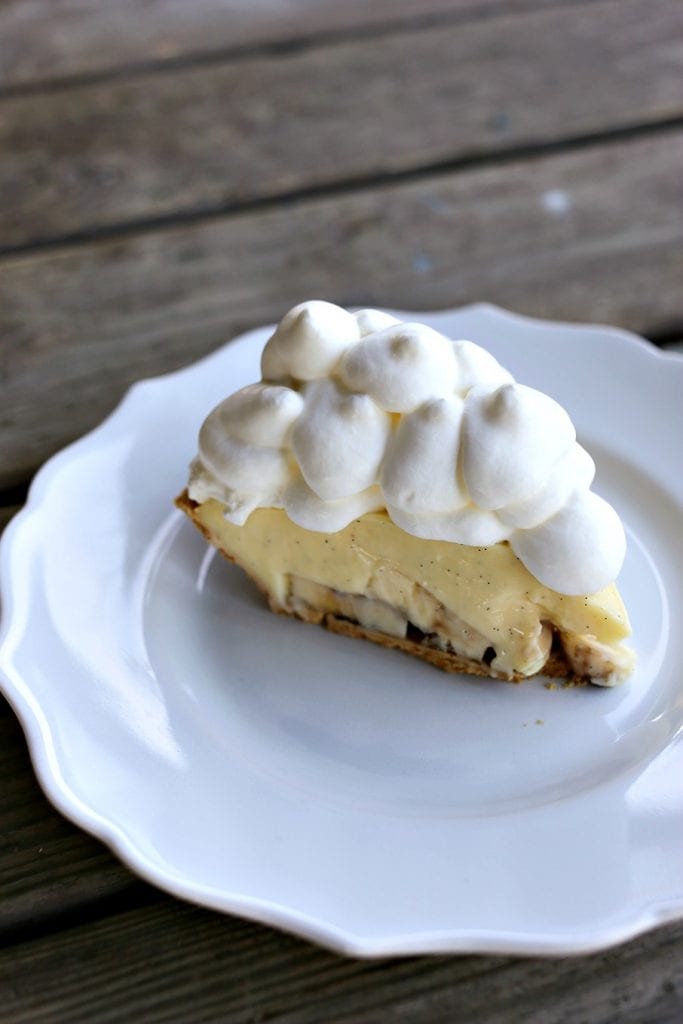 Homemade Banana Cream Pie {Foodie with Family}