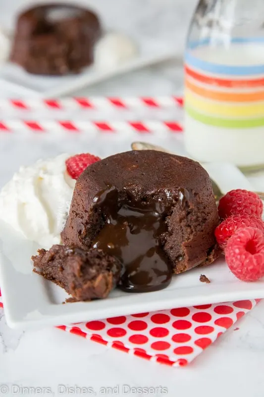 4-Ingredient Molten Lava Cakes ⋆ 100 Days of Real Food