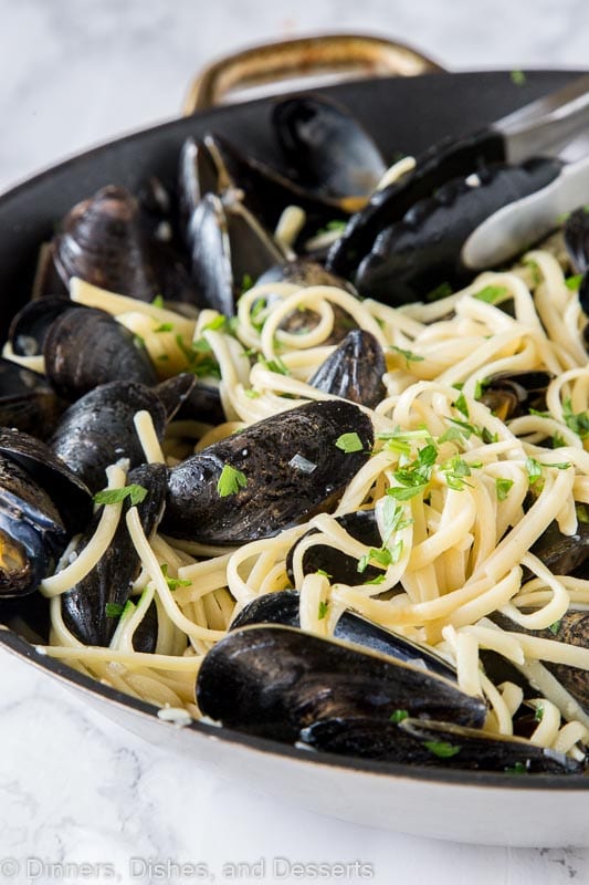 pasta with mussels in the skillet