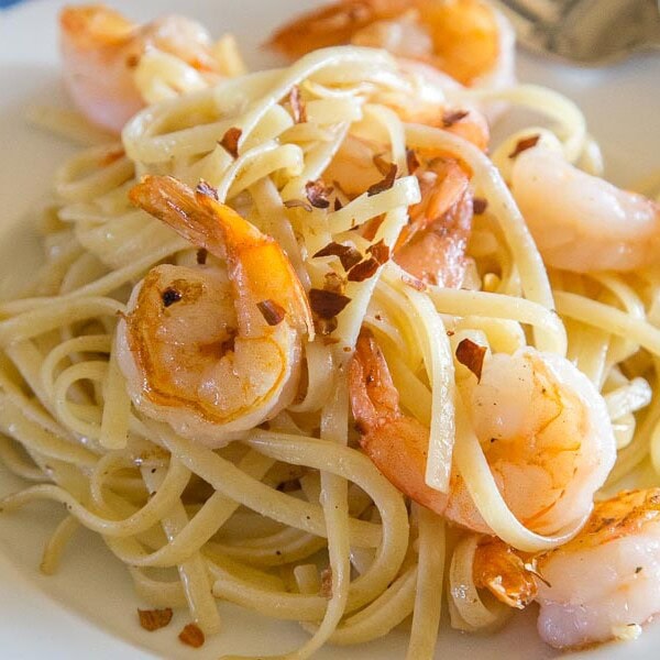 All the tips and tricks you need to know how to saute shrimp for pasta! A comforting shrimp pasta is just minutes away.