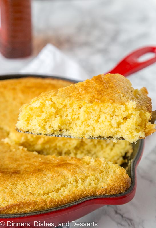 Best Cornbread Recipe- a sweet cornbread recipe that you can make in a skillet, a baking dish or even in a muffin tin. Stop searching, this will become your go to corn bread!