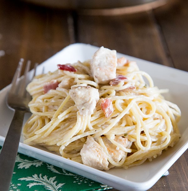 Creamy Chicken Pasta Recipe - Get dinner on the table fast with this super easy chicken pasta, that you don't even have to feel guilty about eating!  No butter or heavy cream!