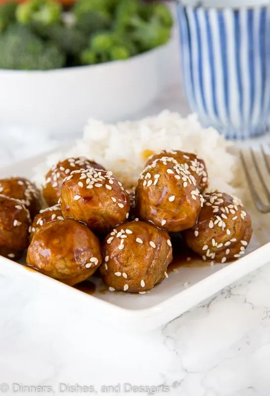 Kung pao chicken meatballs with broccoli