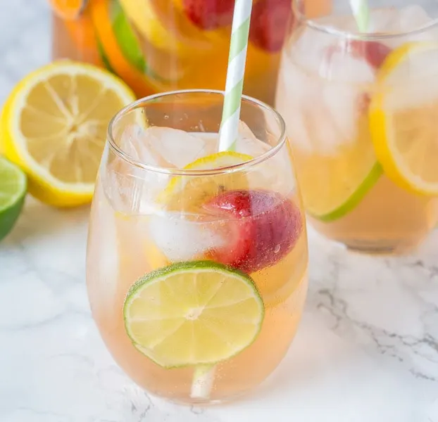 White Sangria Recipe - An easy white wine sangria that is crisp, refreshing, and delicious. Great for entertaining or just because! 