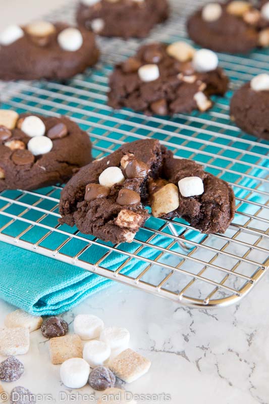 S'mores cake mix cookies