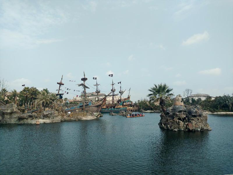 Shanghai Disney Pirate Ships