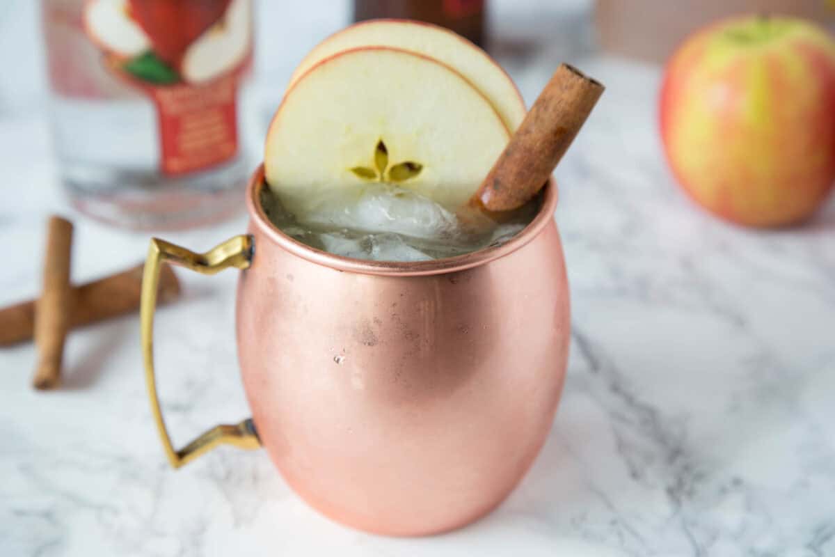 apple cider moscow mule in copper mug