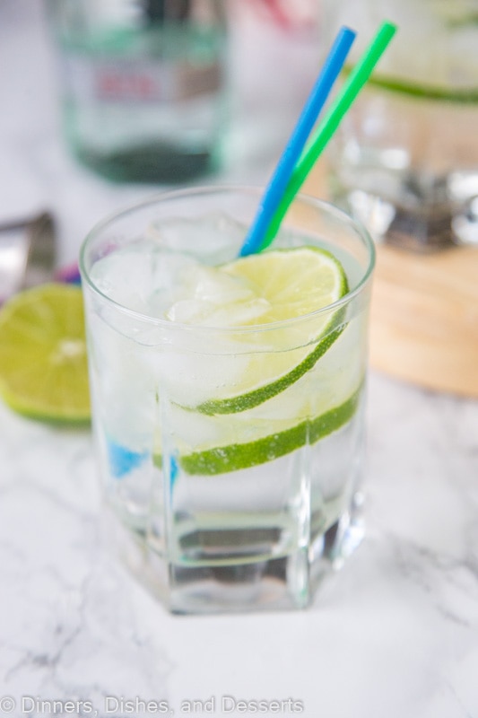 Gin and tonic in a glass