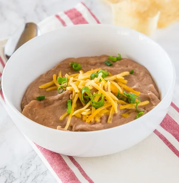 Homemade Refried Beans - these beans are so simple to make, they have just a few ingredients, take about 20 minutes and are so much better than the canned version!