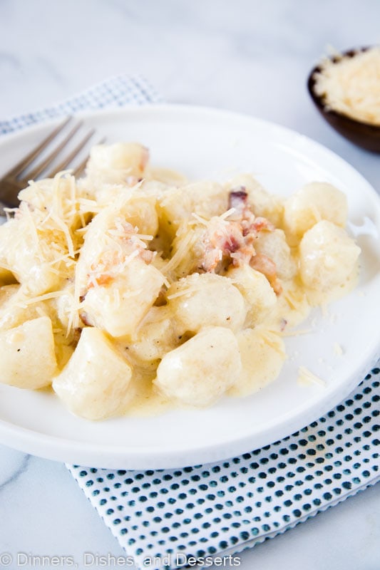 Use cauliflower gnocchi to make this Gnocchi Carbonara easy and healthy.