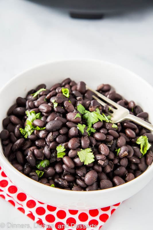 Slow Cooker Black Beans - Dinners, Dishes, and Desserts