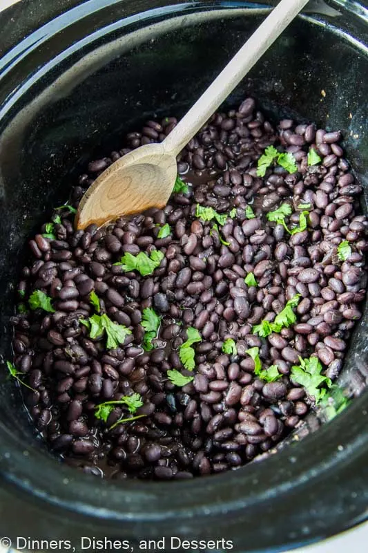 Slow Cooker Black Beans - I Heart Vegetables