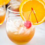 Amaretto Sour Recipe - a classic cocktail that is so easy to make an absolutely delicious! With just 4 ingredients it is so simple to make, it will become your go-to cocktail!  